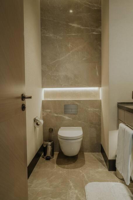Serviced Luxurious 3+1 In Address Emaar Square Istanbul Eksteriør billede